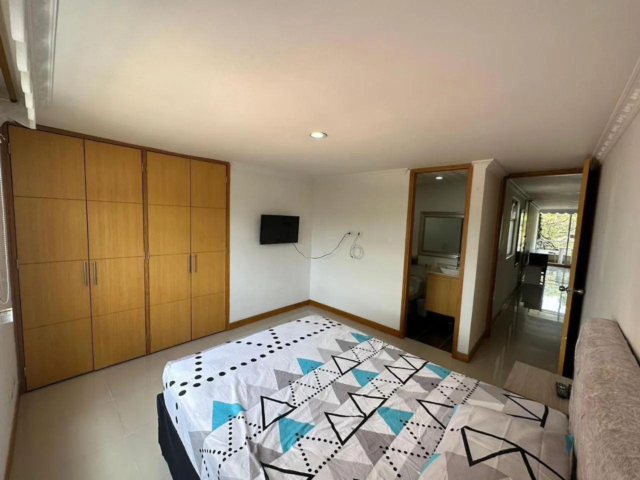 Amoblado Suramericana Medellin Apartment